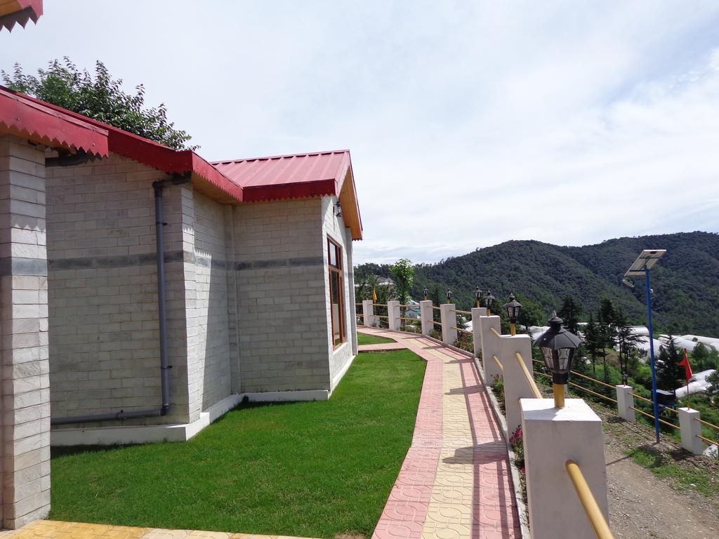 Village Live In Resort Чейл Экстерьер фото