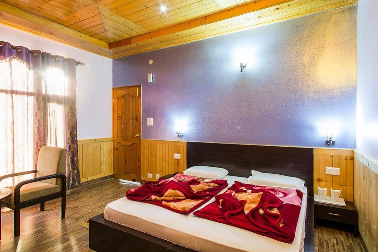 Village Live In Resort Чейл Экстерьер фото