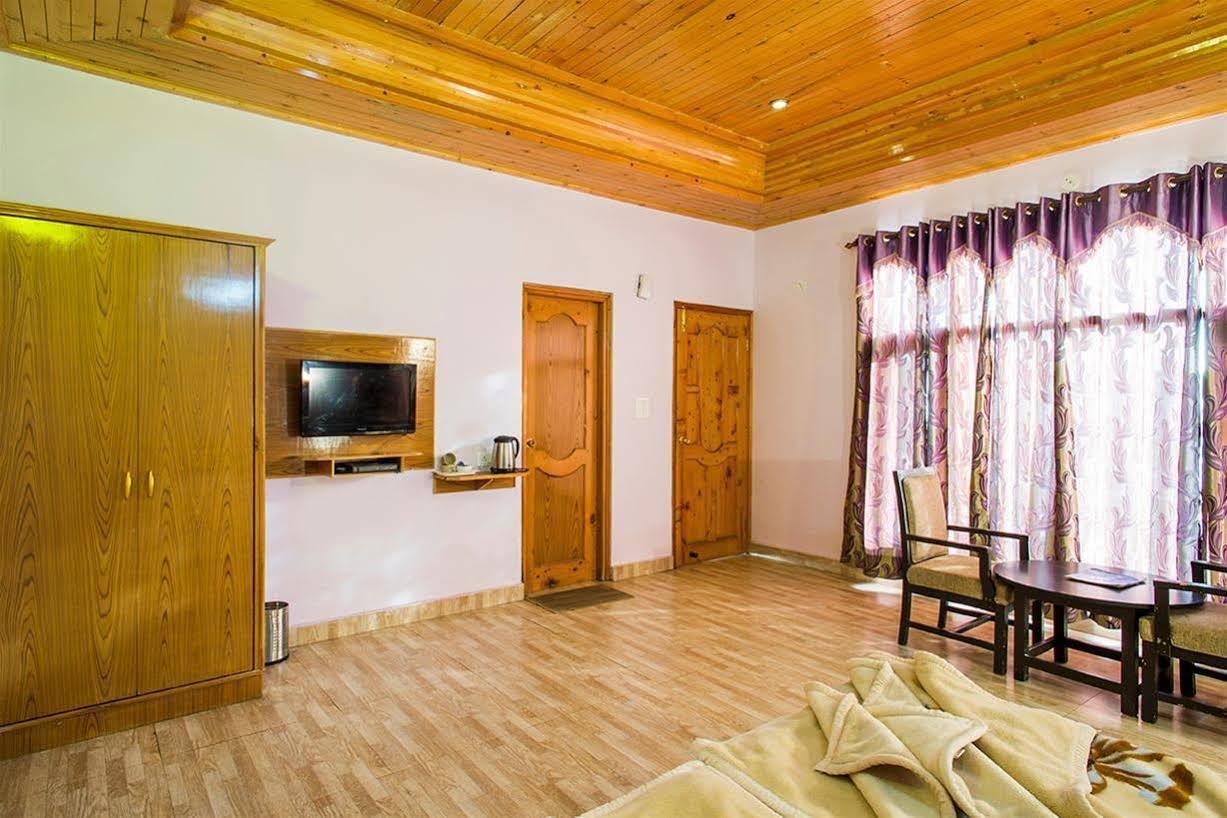 Village Live In Resort Чейл Экстерьер фото